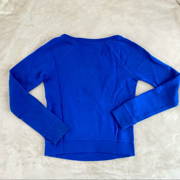 Women’s Hollister Sweatshirt Small - Picture 2 of 4